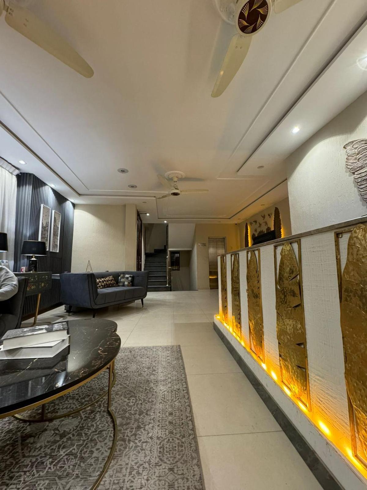 Shelton Boulevard Hotel Lahore Exteriér fotografie